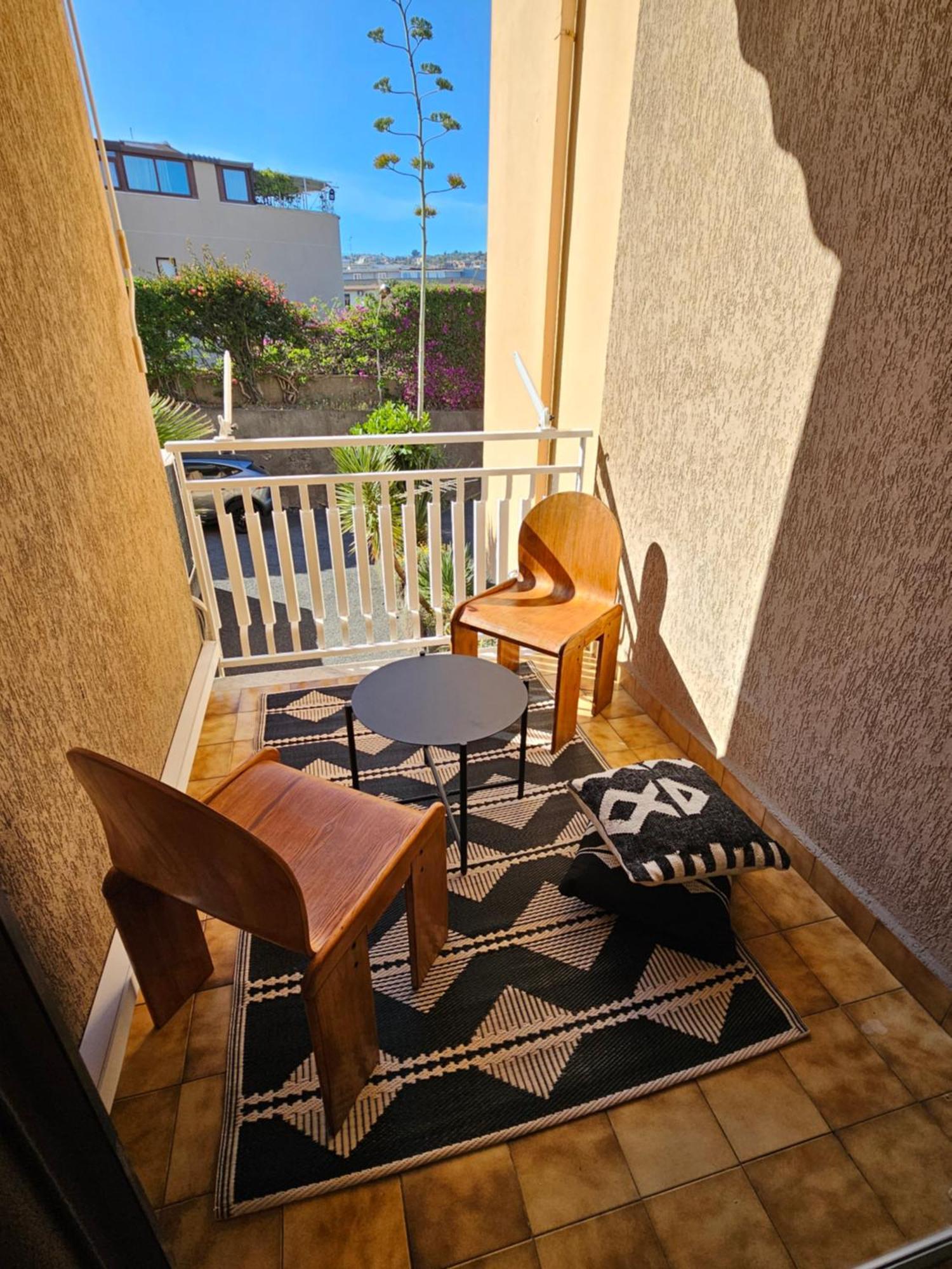 Santrid Suites Катания Екстериор снимка